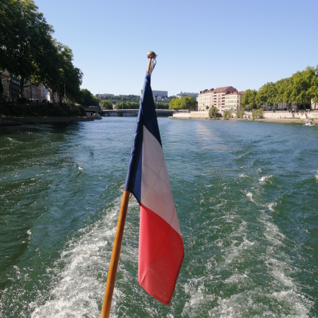 Vaporetto Lyon : une sortie en famille au fil de l’eau