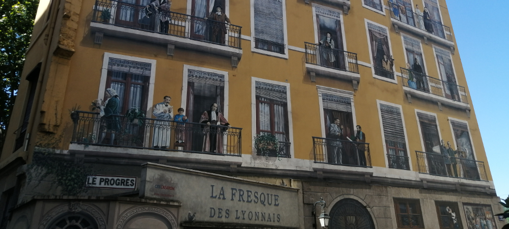 fresque des lyonnais mur peint à Lyon